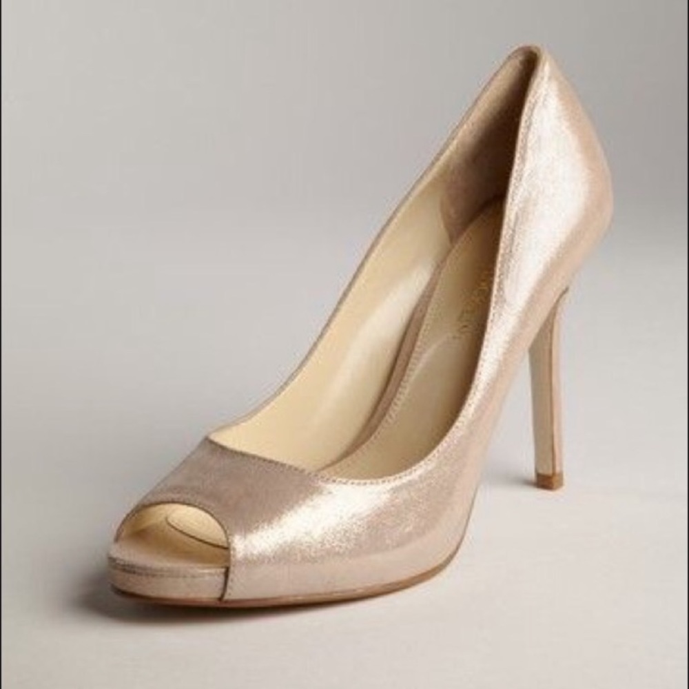 Enzo Angiolini ‘Maiven’ Peep Toe Heels